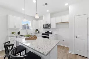 2120 Cedar Bird Ln, Fuquay Varina, NC 27526 - Photo 7