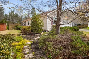 403 Ravenstone Ln, Durham, NC 27703 - Photo 3