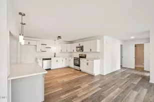 731 Lakeview Dr, Henderson, NC 27536 - Photo 9