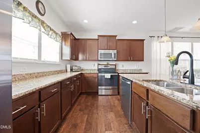 964 Ambergate Station, Apex, NC 27502 - Photo 9