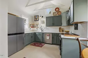 6023 Sentinel Dr, Raleigh, NC 27609 - Photo 15