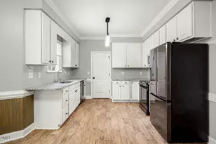 2002 Kelly Glen Dr, Apex, NC 27502 - Photo 15