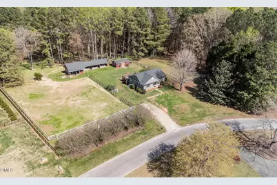 104 Riverbend Drive, Archer Lodge, NC 27527 - Photo 5