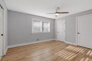 1024 Tanglewood Dr, Cary, NC 27511 - Photo 11