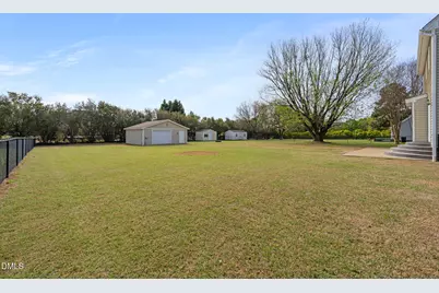 5513 Dunallie Drive, Fuquay Varina, NC 27526 - Photo 33