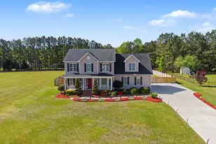 313 Blaze Ridge Dr, Smithfield, NC 27577 - Photo 1