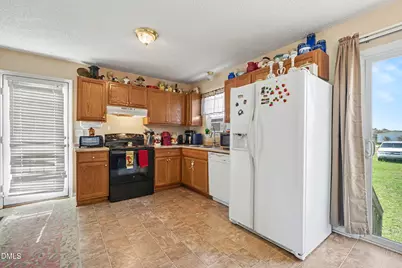 15401 Dunn Road, Godwin, NC 28344 - Photo 7