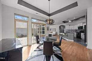 7528 Courtyard Pl, Cary, NC 27519 - Photo 15