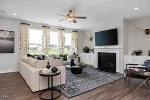 313 Long Leaf Glen Ln, Zebulon, NC 27597 - Photo 25