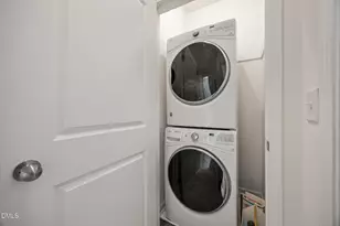 1426 Crafton Way, Raleigh, NC 27607 - Photo 25