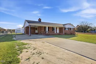 704 Kentucky Dr, Goldsboro, NC 27530 - Photo 3