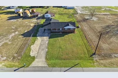 704 Kentucky Drive, Goldsboro, NC 27530 - Photo 7