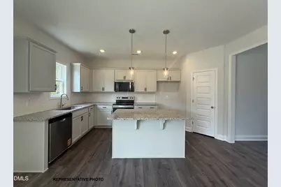 127 Cordgrass Court, Smithfield, NC 27577 - Photo 3