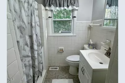 22 Meadowbrook Avenue, Durham, NC 27712 - Photo 9