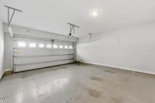 10210 Sablewood Dr, Raleigh, NC 27617 - Photo 27