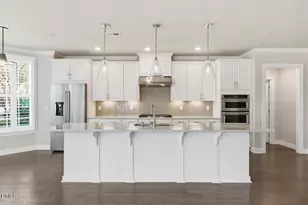 10210 Sablewood Dr, Raleigh, NC 27617 - Photo 7