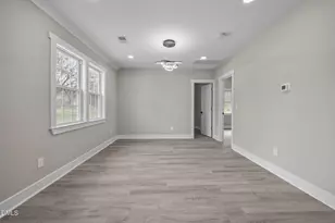 122 S School St, Burlington, NC 27215 - Photo 19