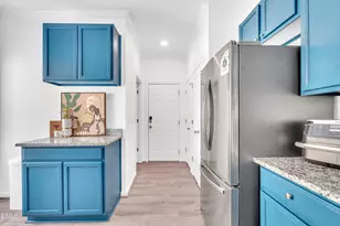 2641 Hamlet Green Dr, Raleigh, NC 27614 - Photo 3