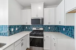 2028 Oakdale Dr, Durham, NC 27703 - Photo 11