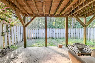 812 Green Ridge Dr, Raleigh, NC 27609 - Photo 41