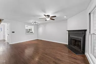 134 Sanair Ct, Apex, NC 27502 - Photo 5