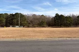 660 E Jackson Blvd, Erwin, NC 28339 - Photo 1