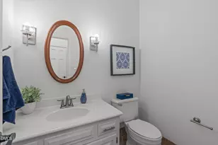 100 Planters Wood Ln, Cary, NC 27518 - Photo 27