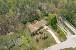 100 Planters Wood Ln, Cary, NC 27518 - Photo 53