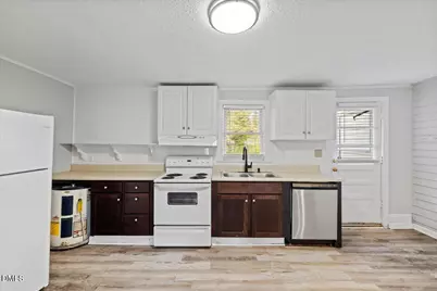 106 W Garner Road, Garner, NC 27529 - Photo 33