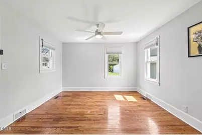 414 S Maple Street, Graham, NC 27253 - Photo 13