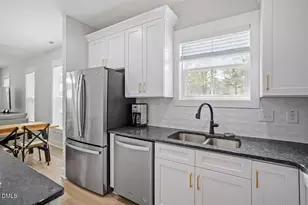 506 Dogwood Rd, Holly Springs, NC 27540 - Photo 15