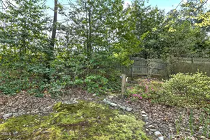 101 Magerton Ct, Cary, NC 27511 - Photo 21