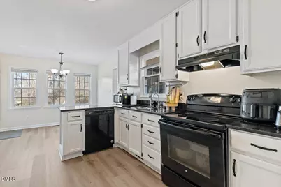 500 Hillcrest Drive, Garner, NC 27529 - Photo 7