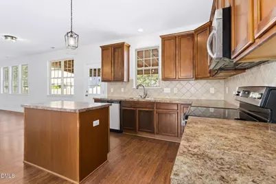33 W Smoketree Court, Clayton, NC 27527 - Photo 11