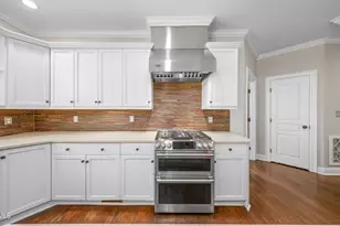 605 Edburton Ct, Hillsborough, NC 27278 - Photo 17