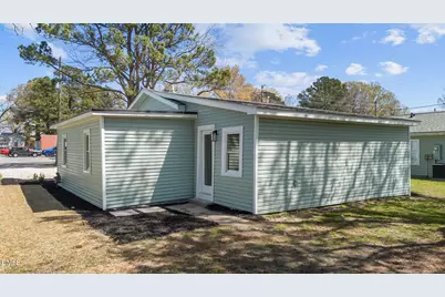 403 W Noble Street, Selma, NC 27576 - Photo 29