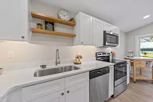 403 W Noble St, Selma, NC 27576 - Photo 9