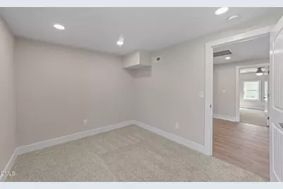 403 W Noble Street, Selma, NC 27576 - Photo 25