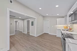 403 W Noble St, Selma, NC 27576 - Photo 11