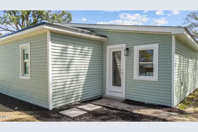 403 W Noble Street, Selma, NC 27576 - Photo 27