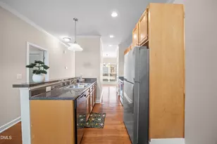 842 Queen City Cres, Apex, NC 27523 - Photo 9