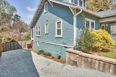 2202 Chapel Hill Road, Durham, NC 27707 - Photo 5