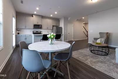 804 Oak Center Drive, Raleigh, NC 27610 - Photo 9