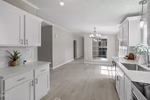 109 Loy Ct, Fuquay Varina, NC 27526 - Photo 11