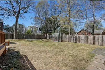 1915 Woodhue Drive, Burlington, NC 27215 - Photo 29