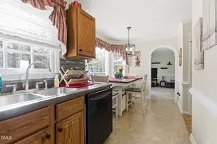 6617 Wateroak Dr, Willow Springs, NC 27592 - Photo 9