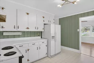 2118 Nutbush Rd, Henderson, NC 27537 - Photo 9