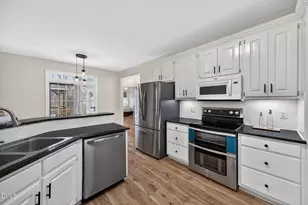 228 Tamworth Dr, Willow Springs, NC 27592 - Photo 17