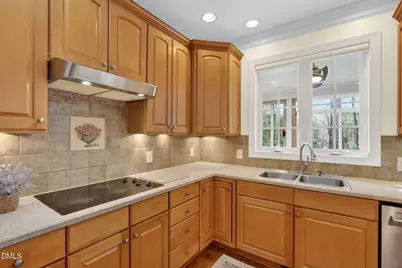 316 Wescott Ridge Drive, Holly Springs, NC 27540 - Photo 9