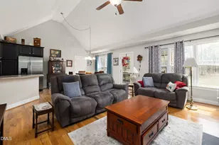 245 Oxfordshire Dr, Fuquay Varina, NC 27526 - Photo 15